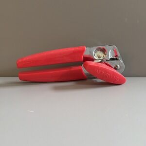 Farberware Manual Can Opener Metal With Plastic Red Handle 6.5" Long